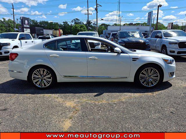 2016 Kia Cadenza Limited
