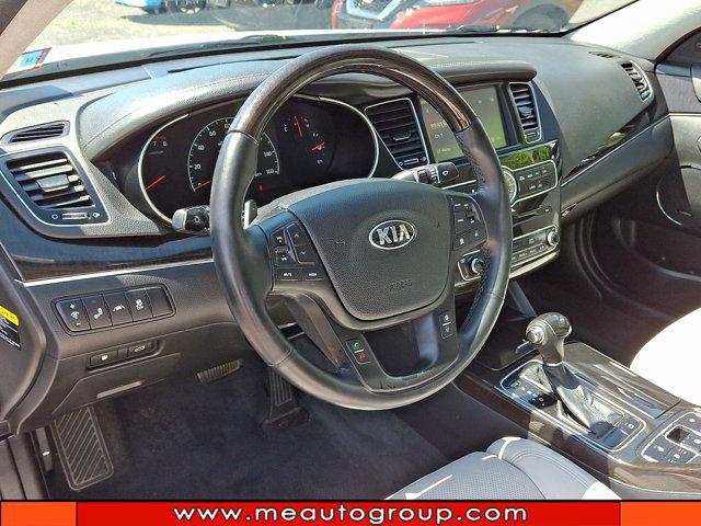 2016 Kia Cadenza Limited