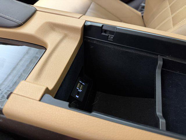 2016 Lexus ES 350 350