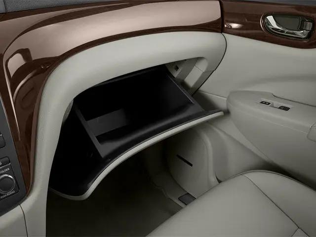 2014 Nissan Quest SL
