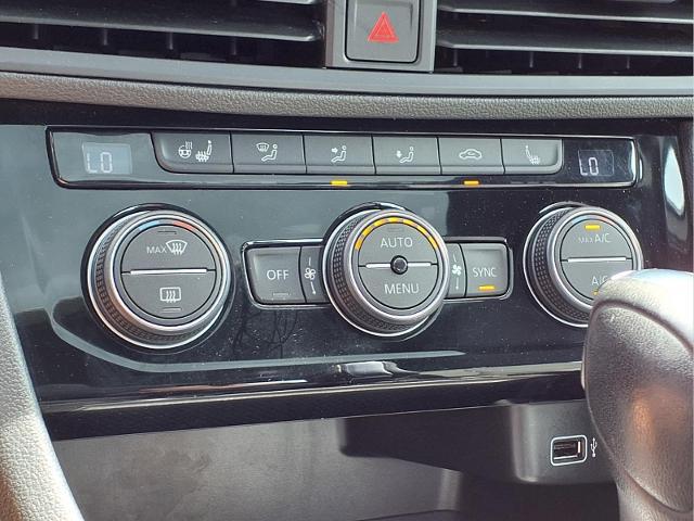 2019 Volkswagen Jetta 1.4T R-Line