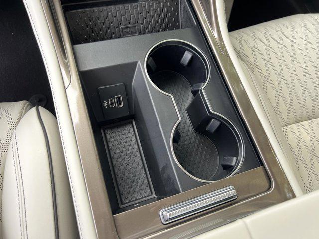 2024 Lincoln Nautilus Black Label