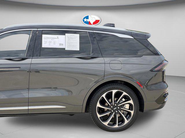 2024 Lincoln Nautilus Black Label