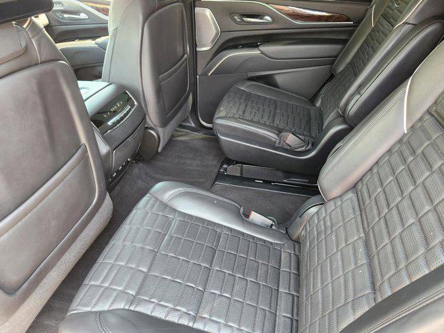 2022 Cadillac Escalade 4WD Sport Platinum