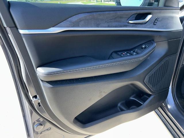 2025 Jeep Grand Cherokee Limited 4x2
