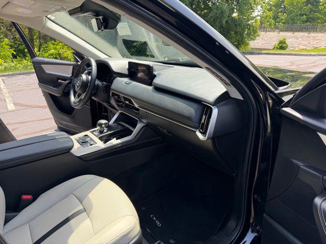 2024 Mazda X-90 3.3 Turbo Preferred Plus