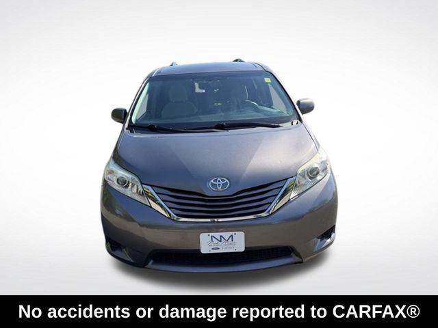 2015 Toyota Sienna LE