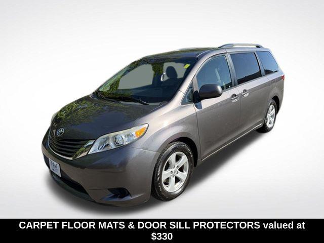 2015 Toyota Sienna LE