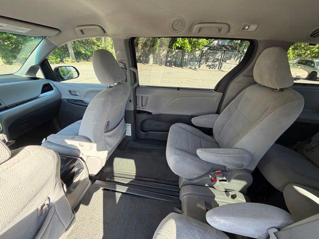 2015 Toyota Sienna LE