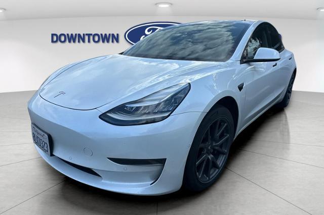 2019 Tesla Model 3 Mid Range