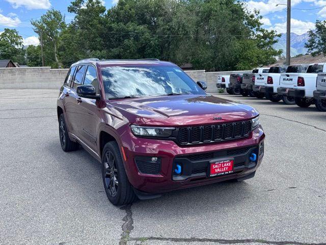 2024 Jeep Grand Cherokee Anniversary Edition