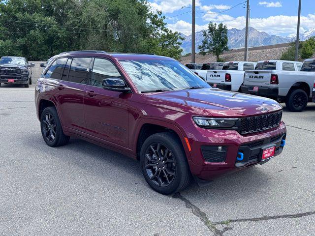 2024 Jeep Grand Cherokee Anniversary Edition