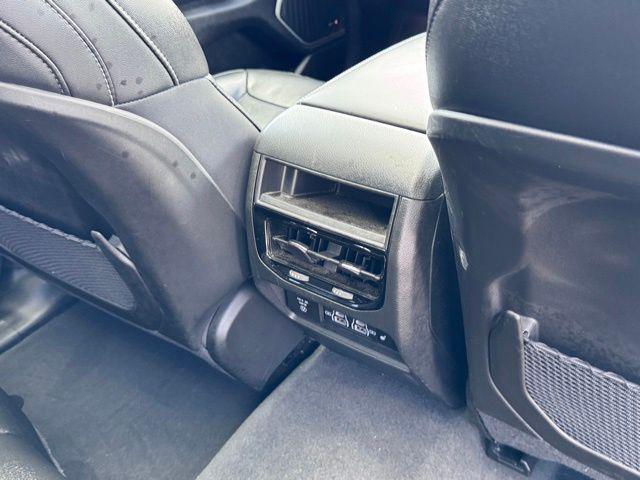2024 Jeep Grand Cherokee Anniversary Edition