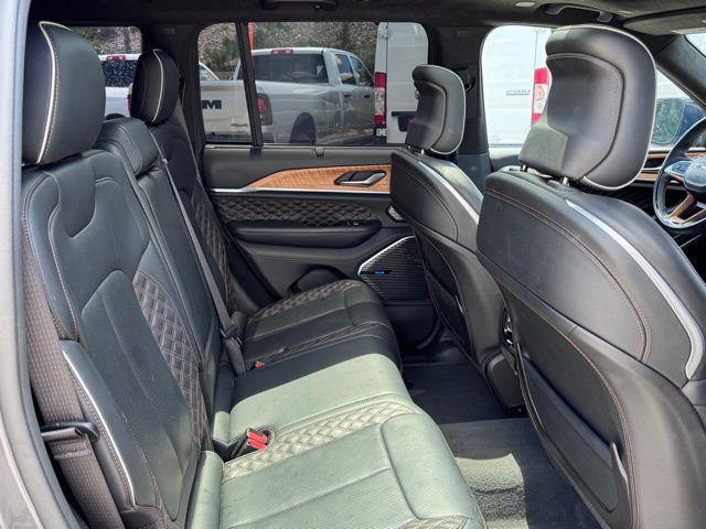 2023 Jeep Grand Cherokee Summit Reserve