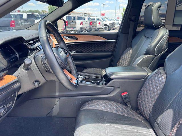 2023 Jeep Grand Cherokee Summit Reserve