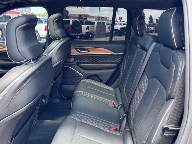 2023 Jeep Grand Cherokee Summit Reserve