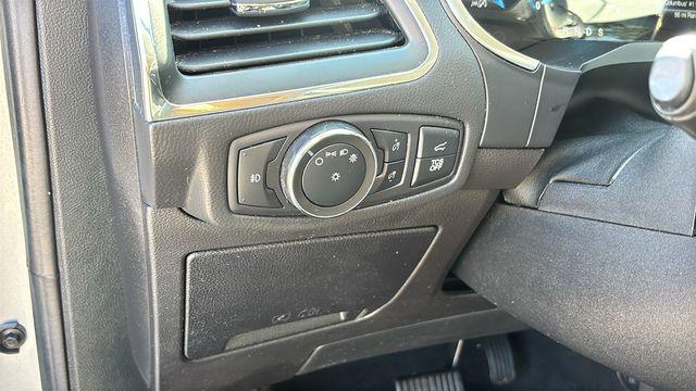 2021 Ford Edge Titanium