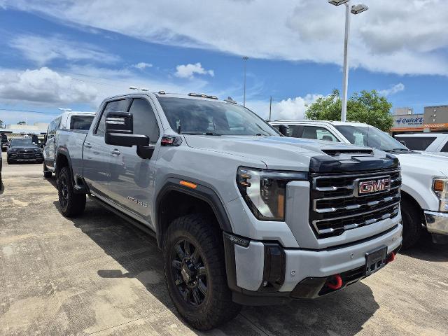 2025 GMC Sierra 2500HD 4WD Crew Cab Standard Bed AT4