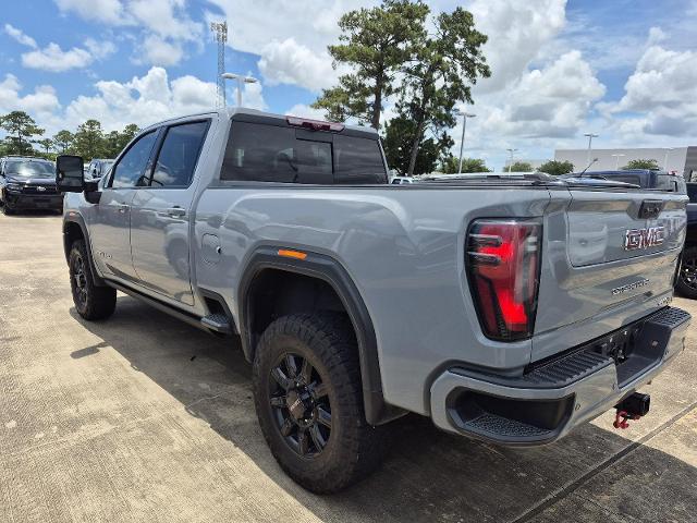 2025 GMC Sierra 2500HD 4WD Crew Cab Standard Bed AT4
