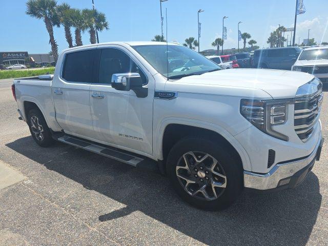 2025 GMC Sierra 1500 4WD Crew Cab Short Box SLT