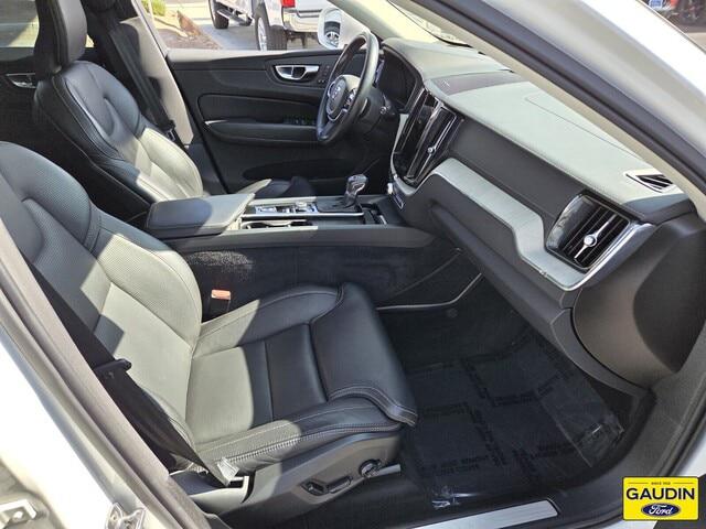 2021 Volvo XC60 T5 Inscription