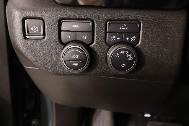 2025 Chevrolet Silverado 1500 4WD Crew Cab Standard Bed LT