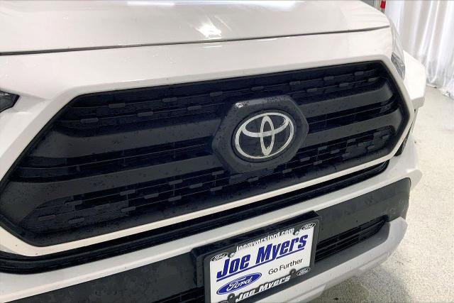2024 Toyota RAV4 Adventure
