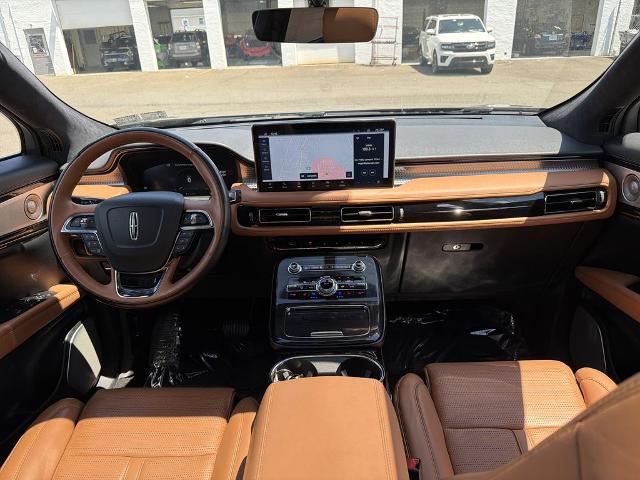 2023 Lincoln Nautilus Black Label