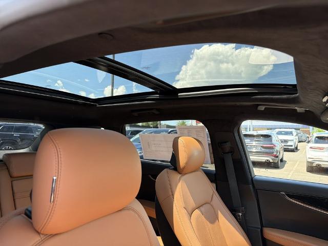 2023 Lincoln Nautilus Black Label