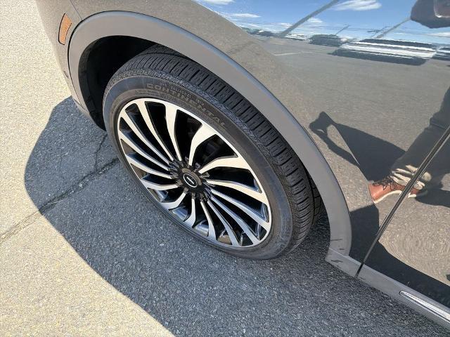 2023 Lincoln Nautilus Black Label