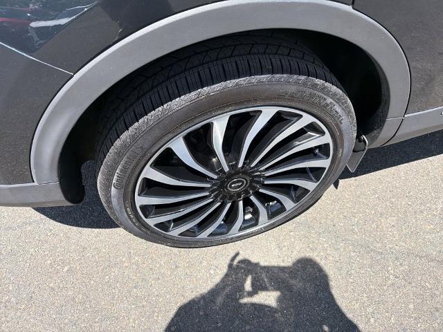 2023 Lincoln Nautilus Black Label