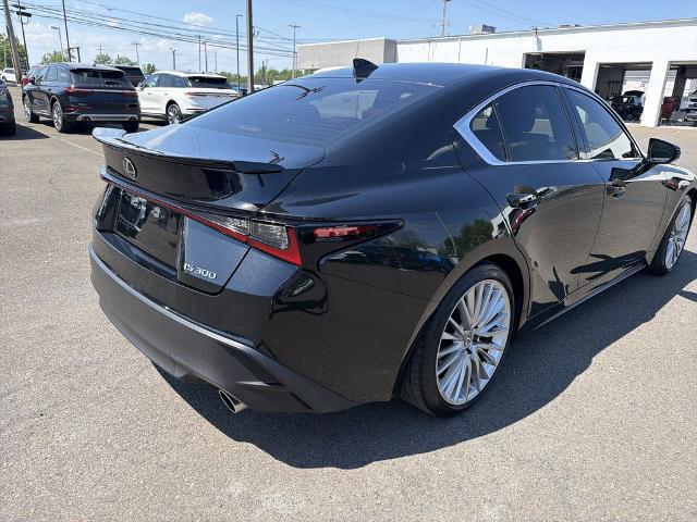 2022 Lexus IS 300 Base