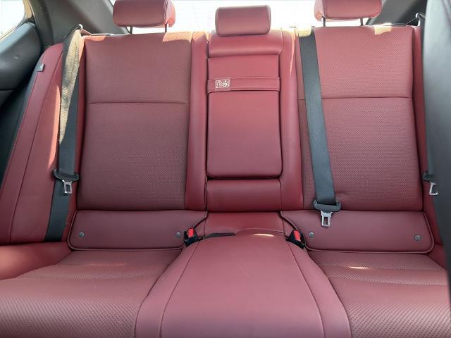 2022 Lexus IS 300 Base