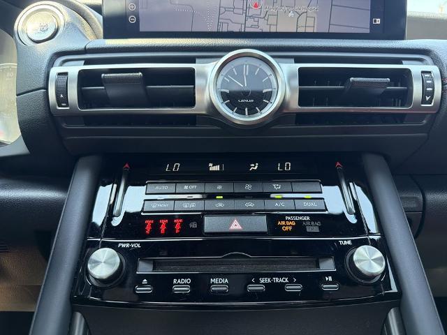 2022 Lexus IS 300 Base