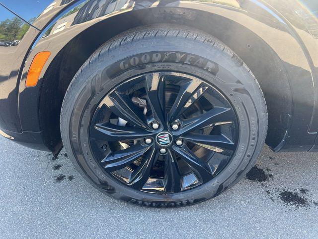 2024 Buick NV Sport Touring FWD