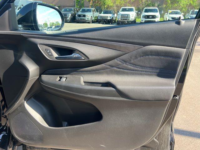 2024 Buick NV Sport Touring FWD