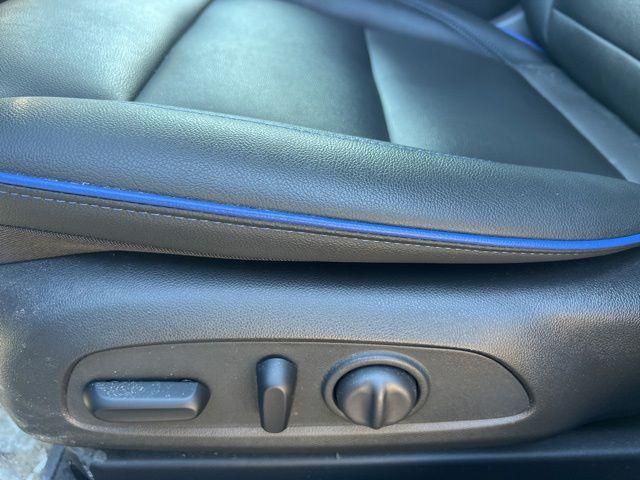 2024 Buick NV Sport Touring FWD