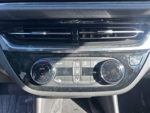 2024 Buick NV Sport Touring FWD