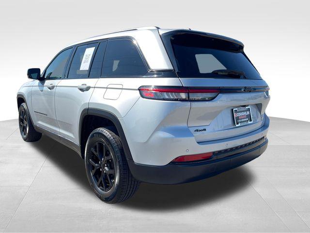 2025 Jeep Grand Cherokee Altitude 4x4