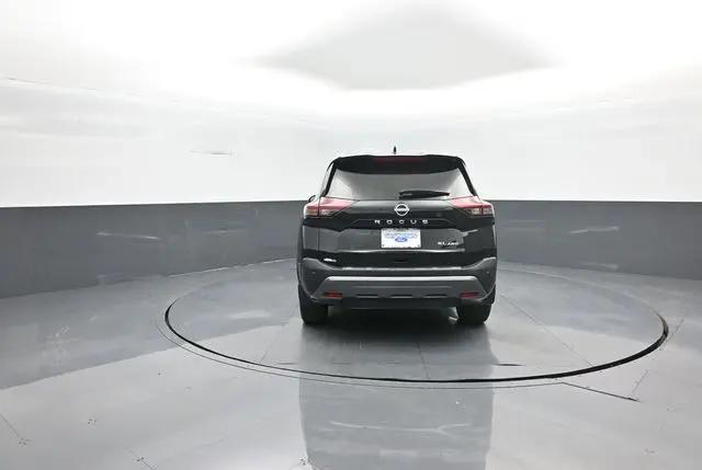 2023 Nissan Rogue SL Intelligent AWD