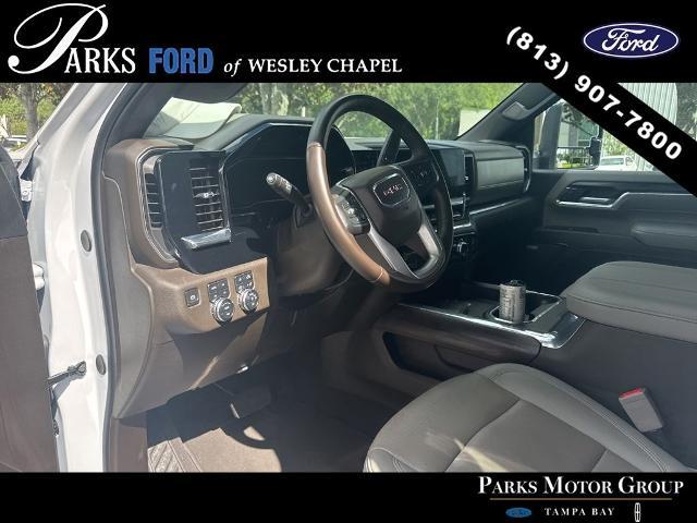 2024 GMC Sierra 2500HD 4WD Crew Cab Standard Bed SLT