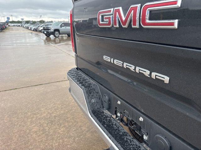 2026 GMC Sierra 1500 Crew Cab, Short Bed, SLT, 4WD