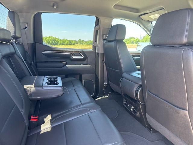 2026 GMC Sierra 1500 Crew Cab, Short Bed, SLT, 4WD