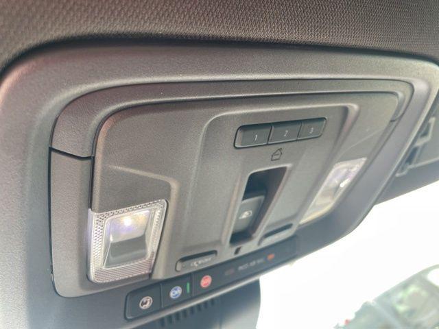 2022 Chevrolet Silverado 1500 4WD Crew Cab Short Bed LTZ