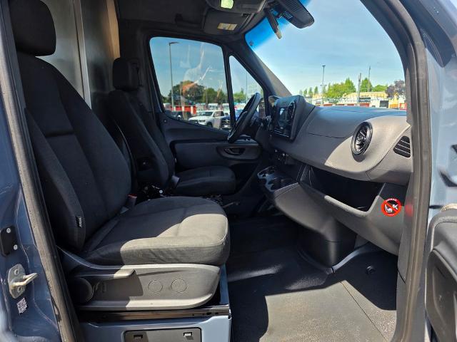 2019 Mercedes-Benz Sprinter 2500 144 WB High Roof Crew