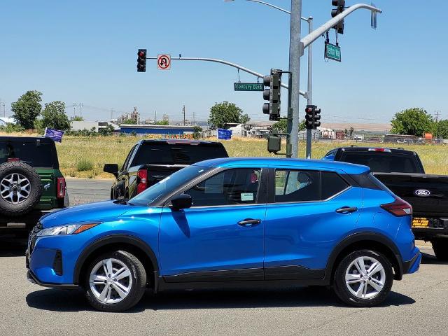 2024 Nissan Kicks S Xtronic CVT