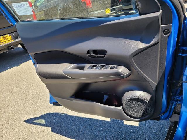 2024 Nissan Kicks S Xtronic CVT