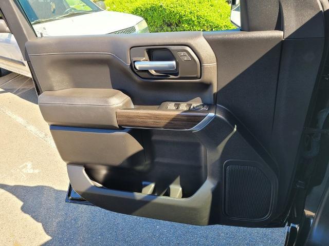 2022 Chevrolet Silverado 1500 2WD Crew Cab Short Bed RST