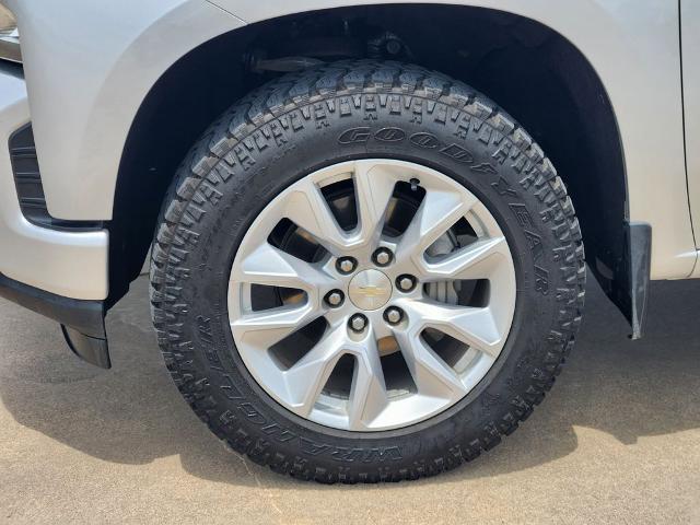2020 Chevrolet Silverado 1500 4WD Crew Cab Short Bed Custom
