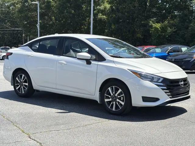 2025 Nissan Versa 1.6 SV